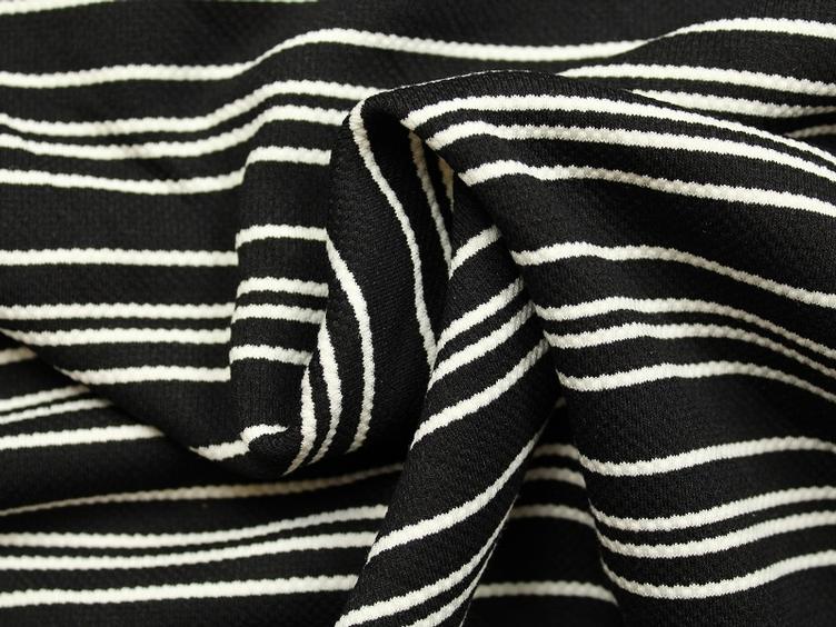 Jacquard Jersey schwarz/weiss feine Streifen 100 x 150 cm - 0