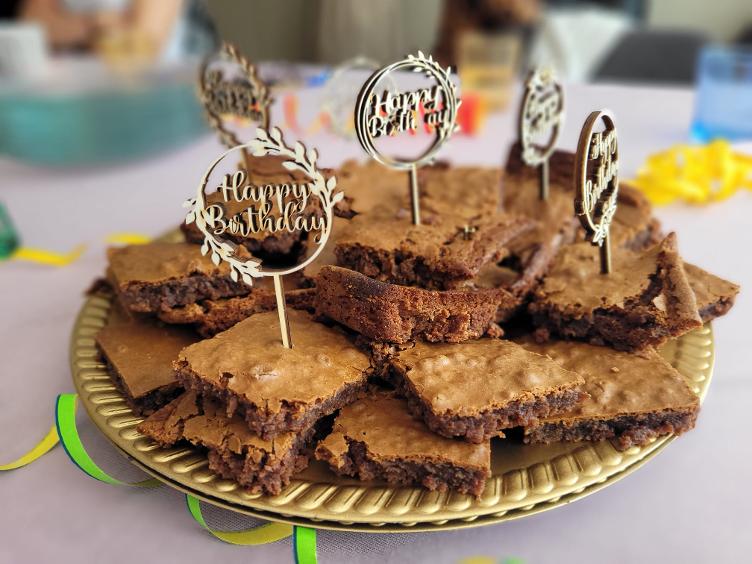 Birthday Cake - Topper / Blumenstrauss oder Kuchen - 1
