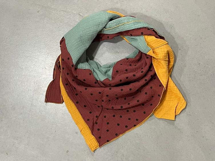 Double Gauze Schal dreifarbig 140 x 140 cm