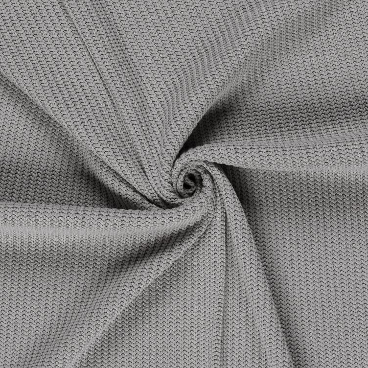 Heavy Knit Hellgrau mit Kabelstruktur