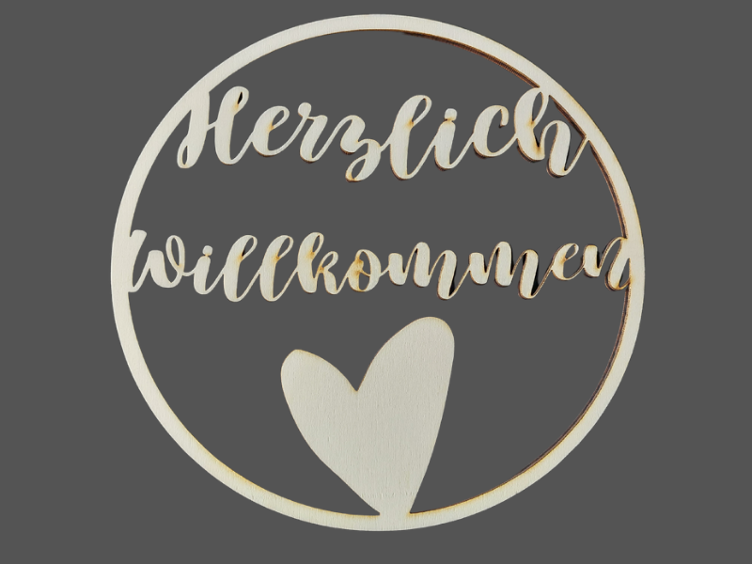 Holzkranz Herzlich Willkommen mit Herz