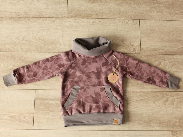 Hoodie old rose Blumen mit Kragen