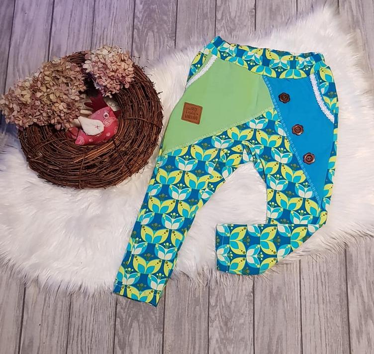 Quarantaseiesima Pantaloni Luana Bambini Papierschnittmuster by Stoffherz 80-170 - 34