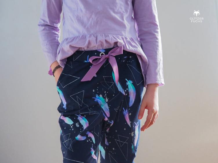 Quarantaseiesima Pantaloni Luana Bambini Papierschnittmuster by Stoffherz 80-170 - 82