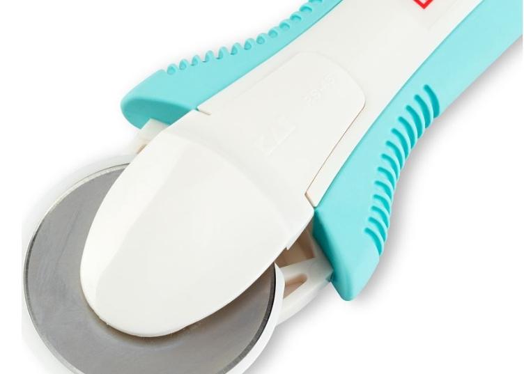 Rollschneider 45 mm Prym Love